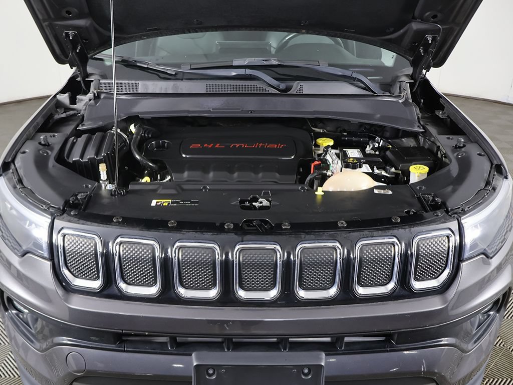 Used 2022 Jeep Compass Limited AWD/4WD image 17