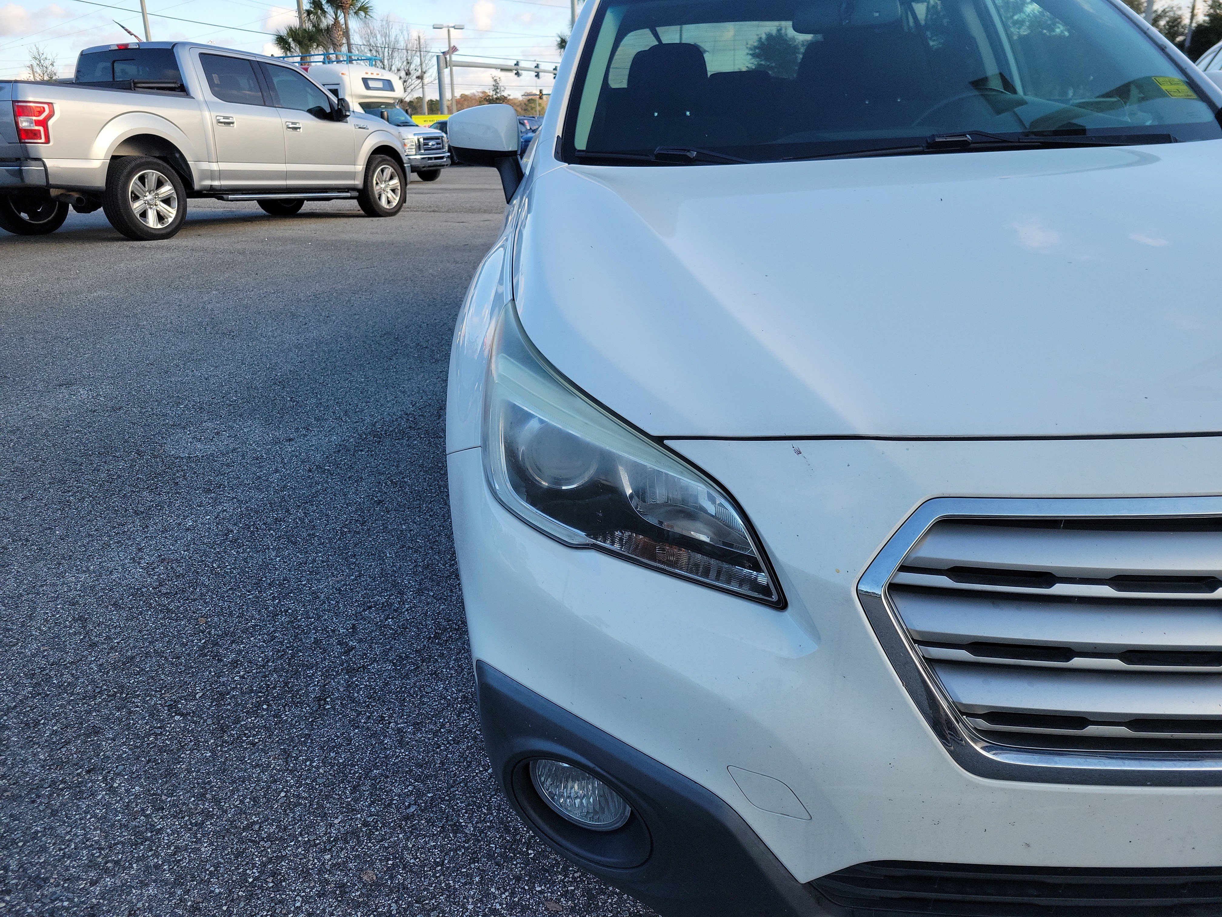 Used 2015 Subaru Outback 2.5i Premium image 6