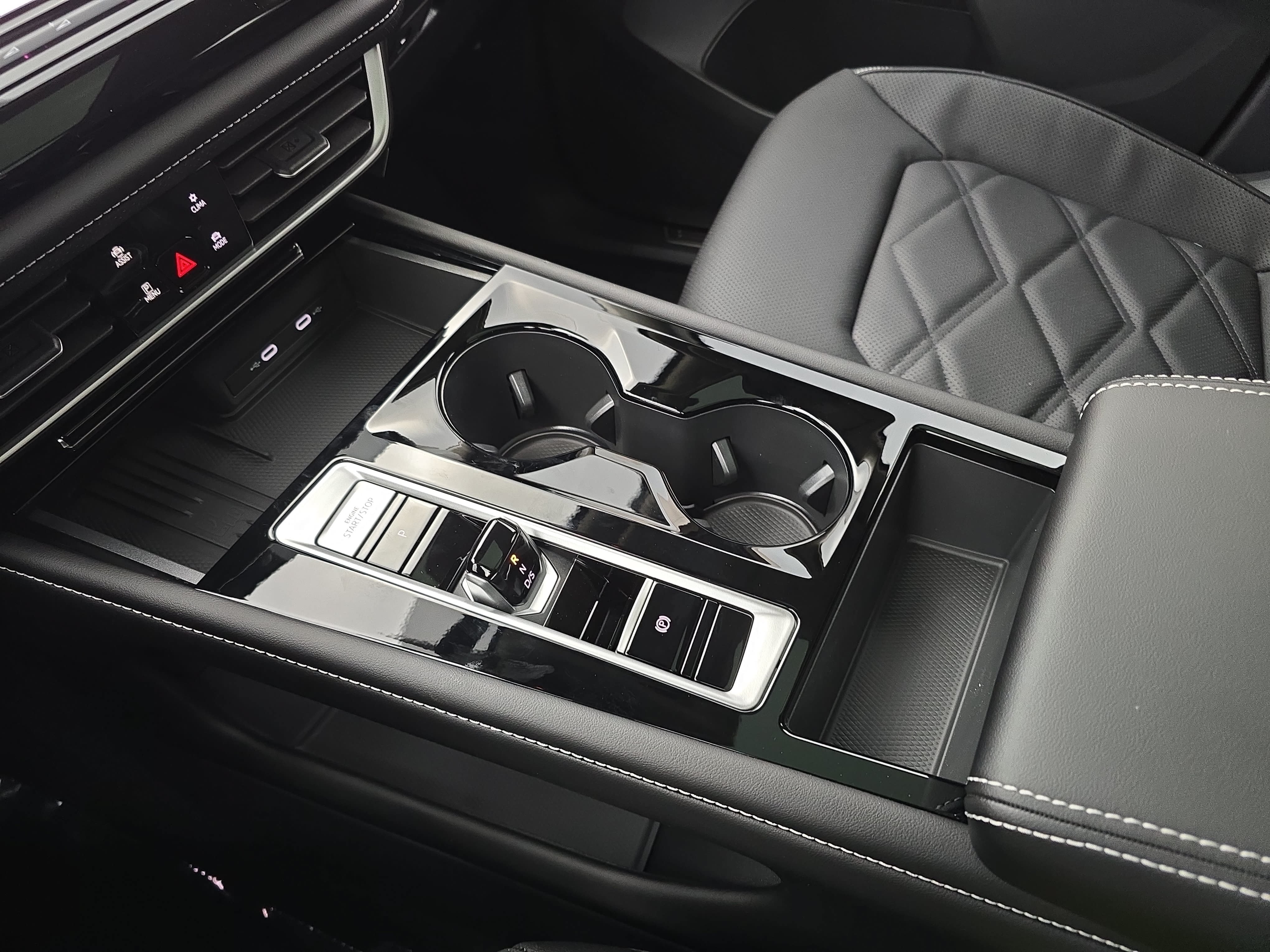 New 2026 Volkswagen Atlas SE FWD image 26