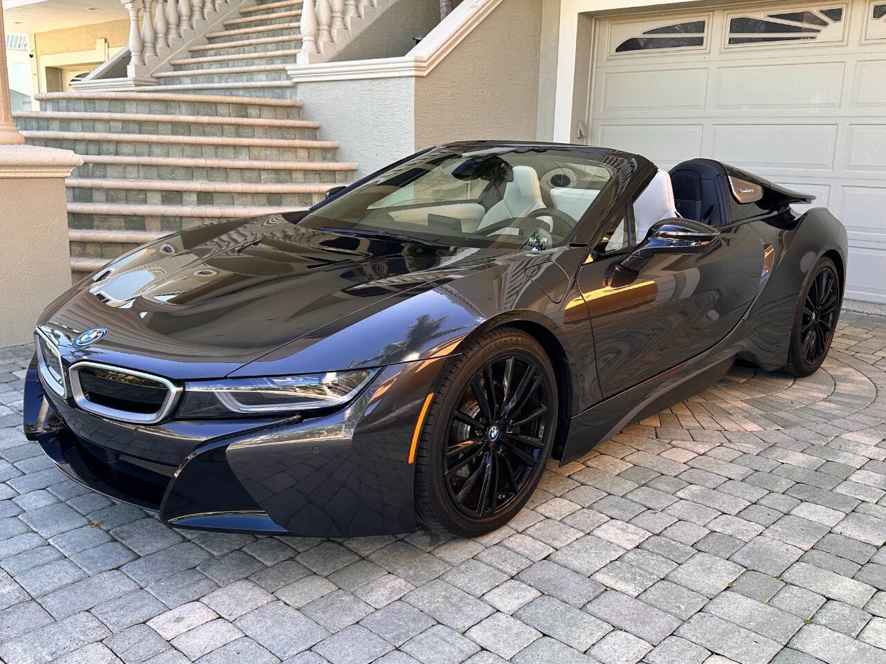 Used 2019 BMW i8 Roadster AWD/4WD image 30