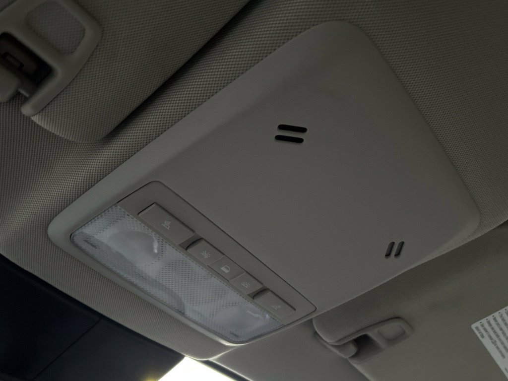 Used 2020 Buick Encore Preferred w/ Safety Package FWD image 28