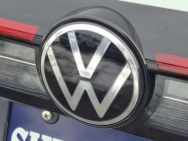 New 2026 Volkswagen Taos SE image 12