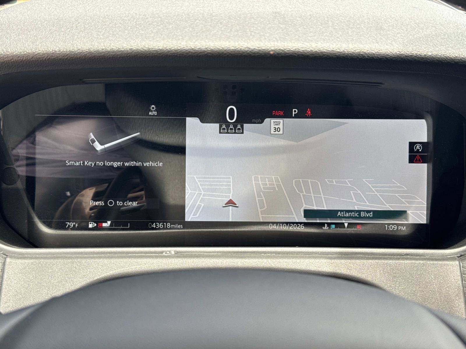 Certified 2023 Land Rover Range Rover Velar R-Dynamic S AWD/4WD image 31