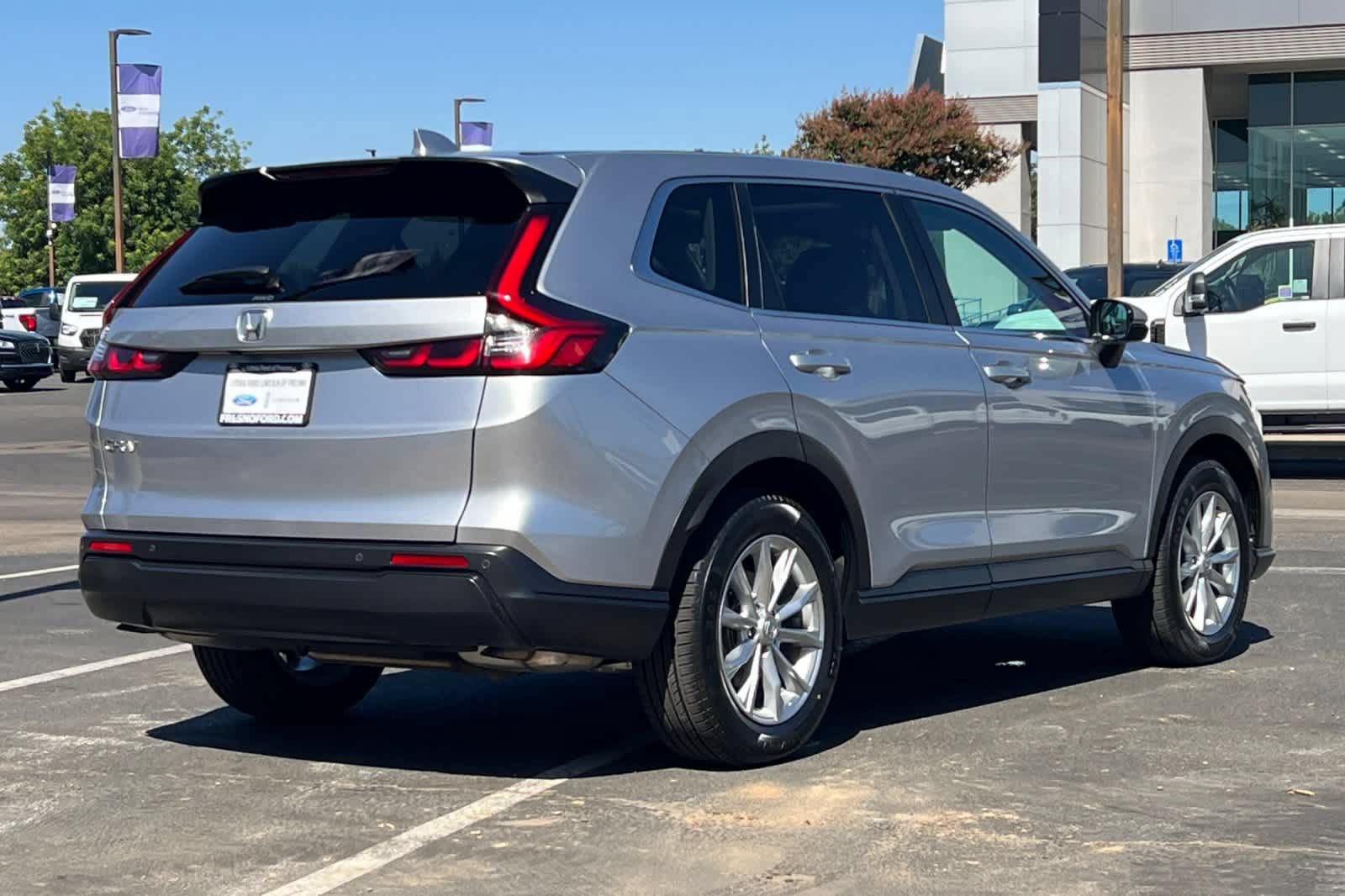 Used 2025 Honda CR-V EX-L video 2