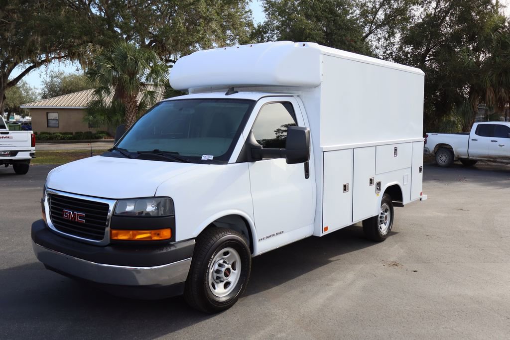 Used 2023 GMC Savana 3500 w/ Power Convenience Package image 4