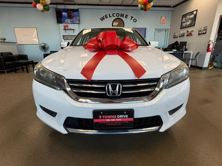 Used 2015 Honda Accord LX image 13