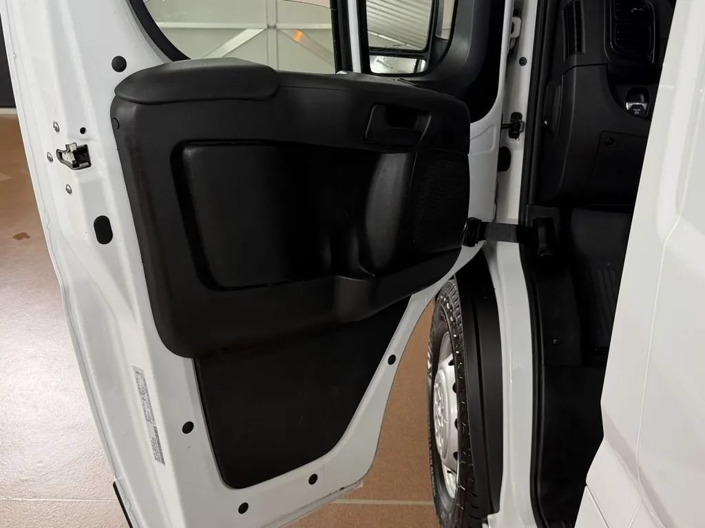 Used 2023 RAM ProMaster 2500 FWD image 14