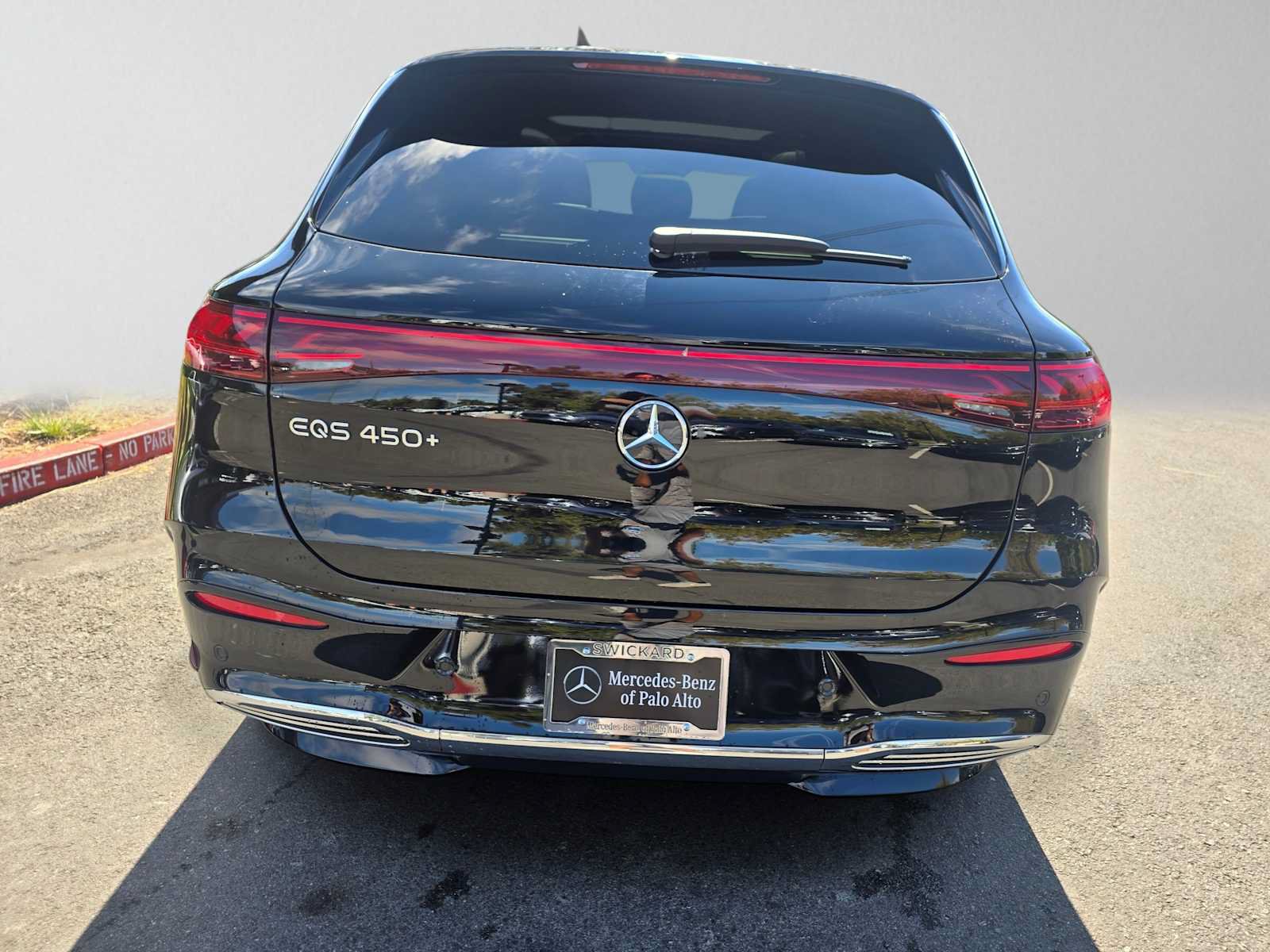 Used 2024 Mercedes-Benz EQS 450+ SUV image 4