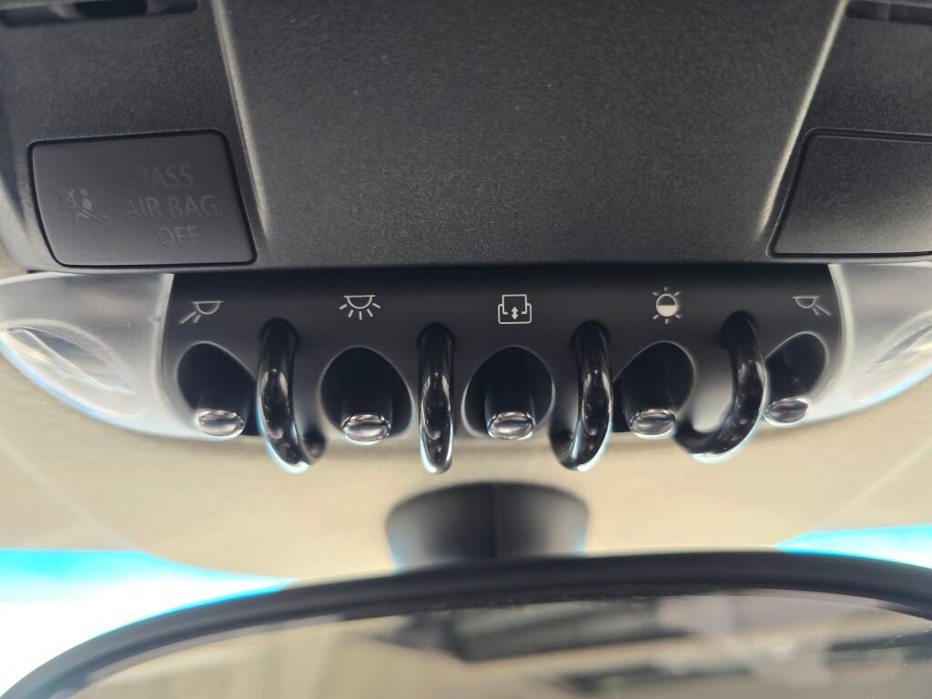 Used 2012 MINI Cooper Hardtop image 25