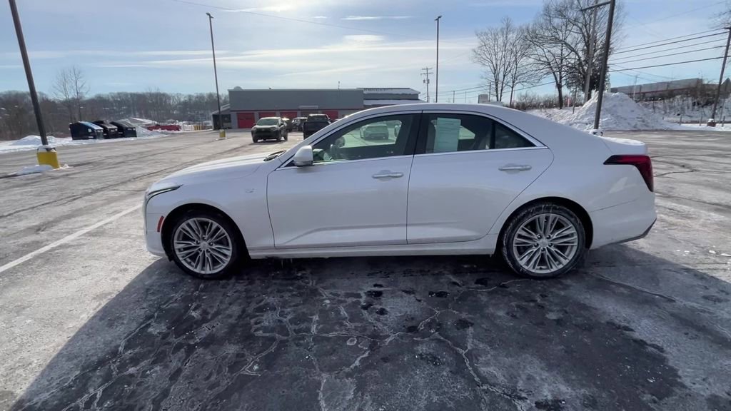 Used 2020 Cadillac CT4 Premium Luxury image 2