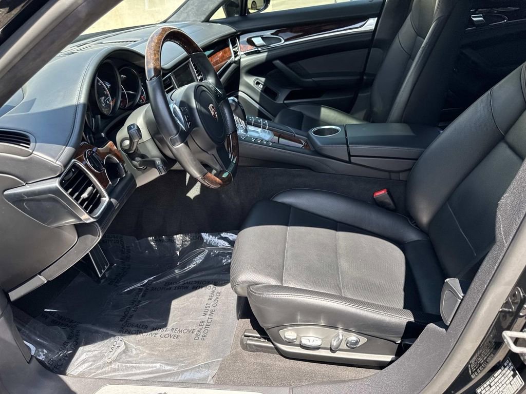 Used 2012 Porsche Panamera AWD/4WD image 17