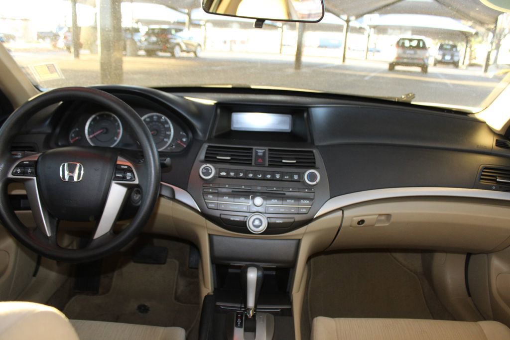 Used 2012 Honda Accord LX image 22