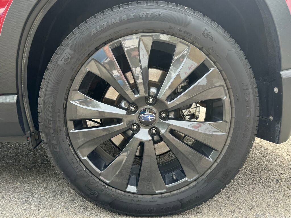 Used 2022 Subaru Ascent Onyx Edition image 11