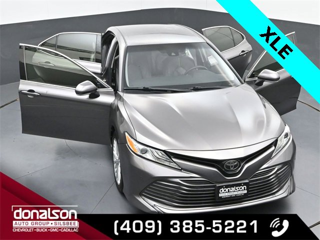 Used 2018 Toyota Camry XLE image 24