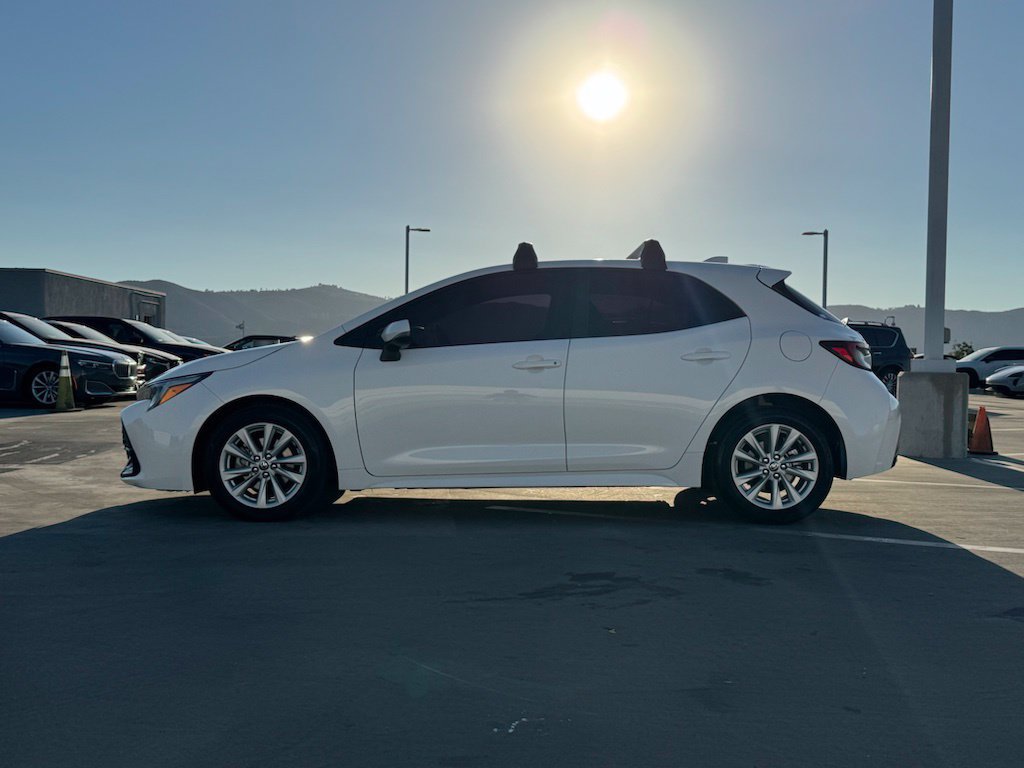 Used 2023 Toyota Corolla SE FWD image 7