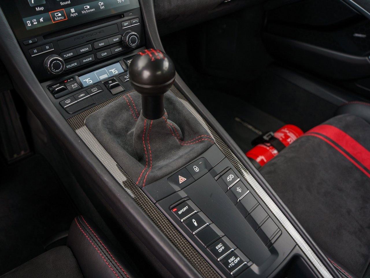 Used 2018 Porsche 911 GT3 image 25