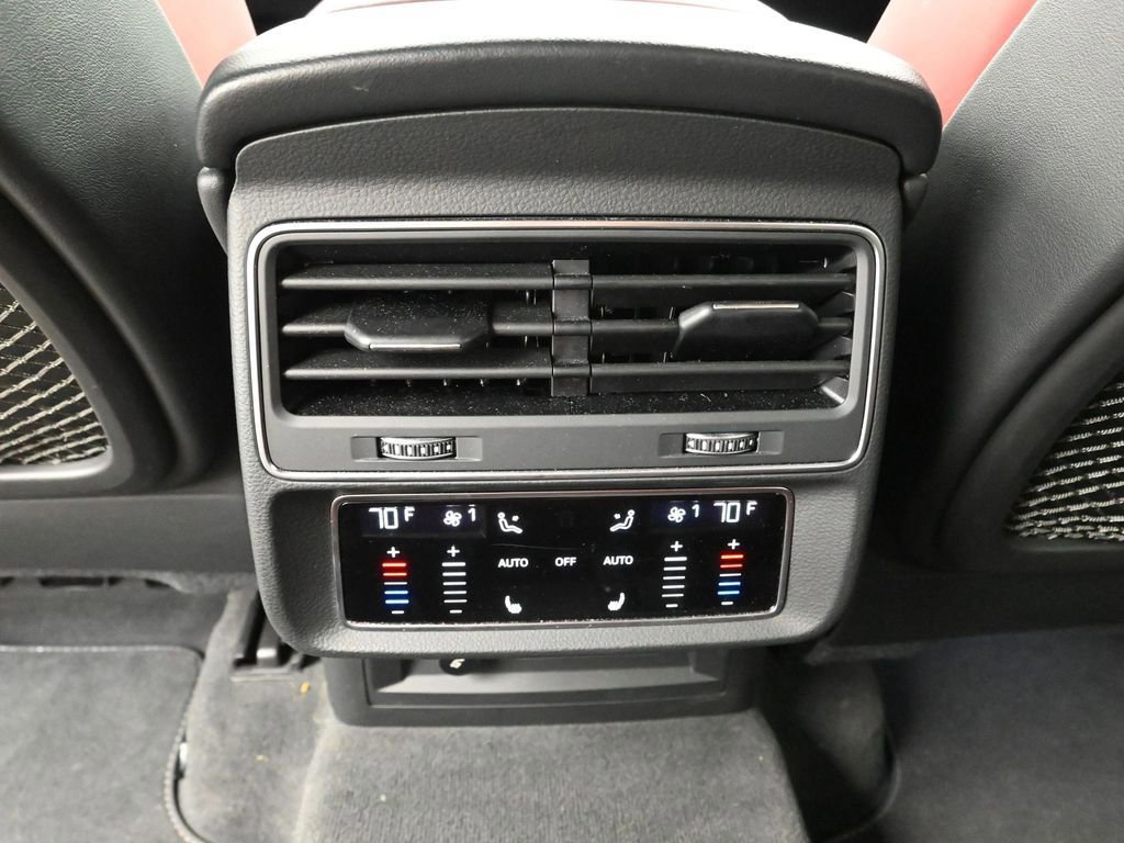 Used 2021 Audi SQ8 Prestige w/ Prestige Package image 16