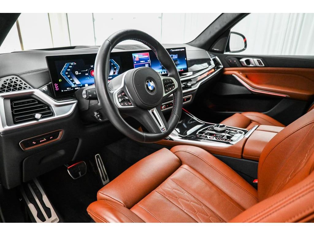 Used 2025 BMW X7 M60i AWD/4WD image 42