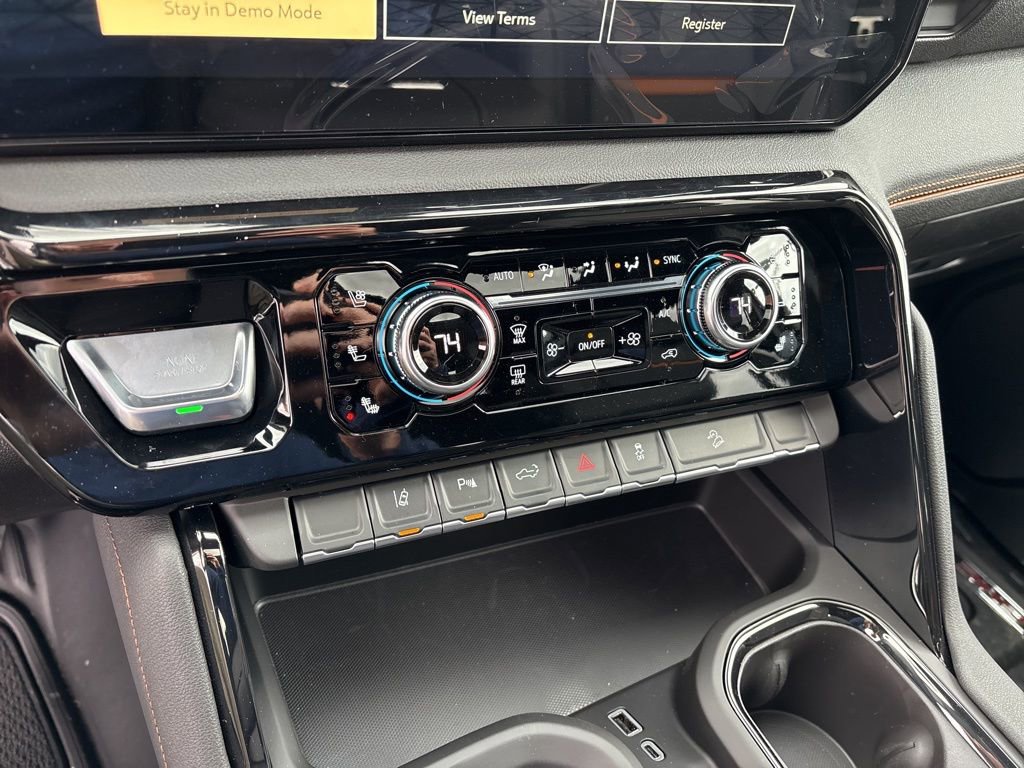 New 2026 GMC Sierra 2500 AT4 w/ AT4 Premium Plus Package image 18