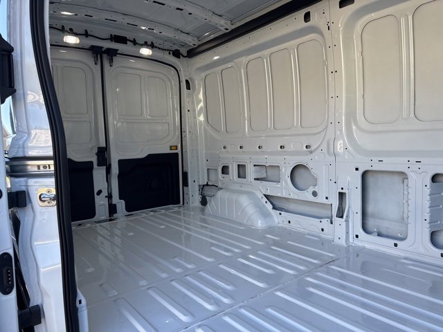 New 2026 Ford Transit 250 148 Medium Roof Extended AWD image 25
