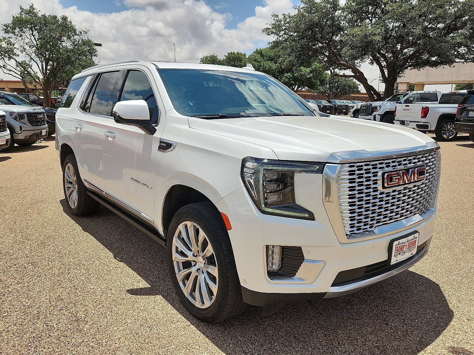 Used 2024 GMC Yukon Denali w/ Denali Reserve Package AWD/4WD image 6