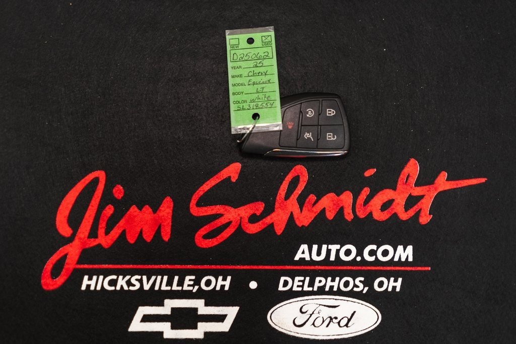 Used 2025 Chevrolet Equinox LT image 41