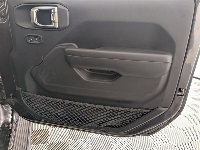 Used 2018 Jeep Wrangler Unlimited Sport S image 30