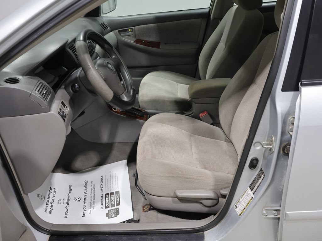 Used 2006 Toyota Corolla LE FWD image 11