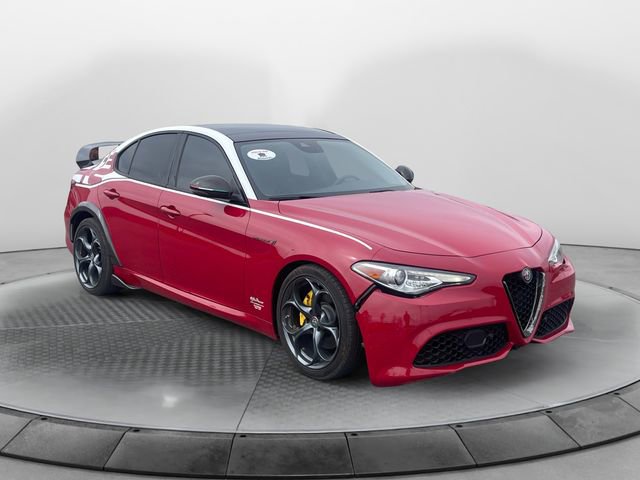 Used 2019 Alfa Romeo Giulia Ti Sport w/ Quick Order Package 22U Sport image 7