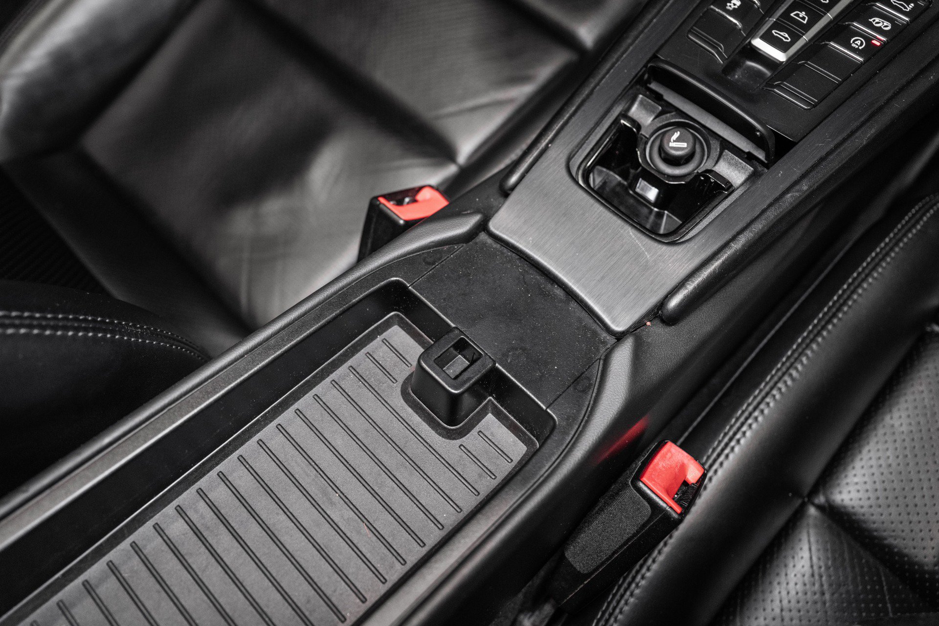 Used 2016 Porsche 911 Carrera GTS image 43