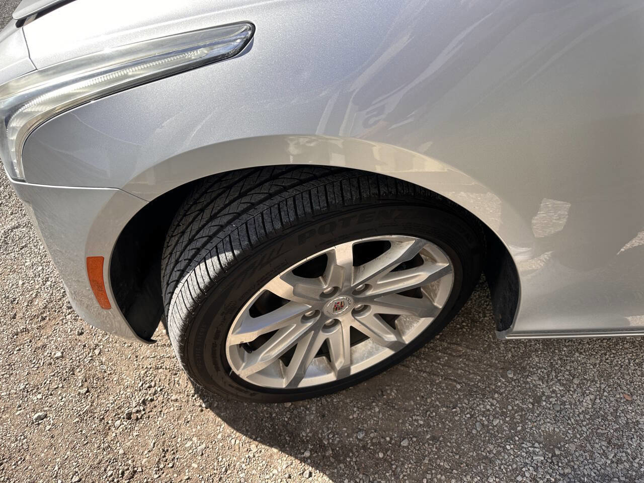 Used 2014 Cadillac CTS Luxury image 20