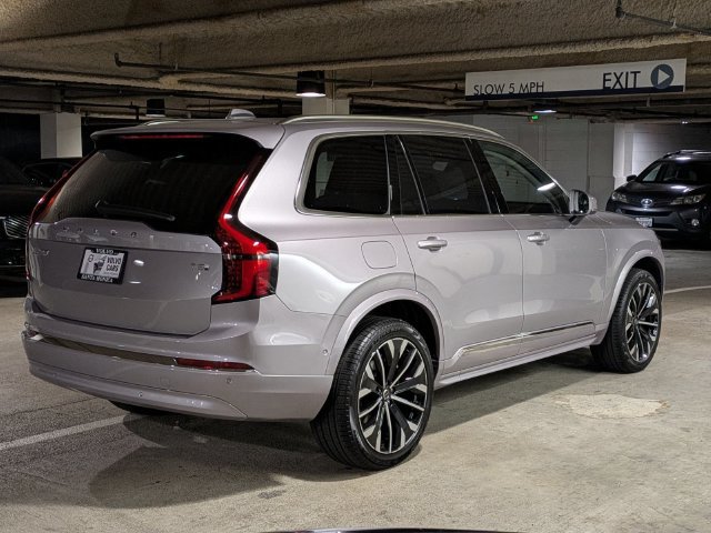 New 2026 Volvo XC90 T8 Ultra w/ Protection Package AWD/4WD image 3