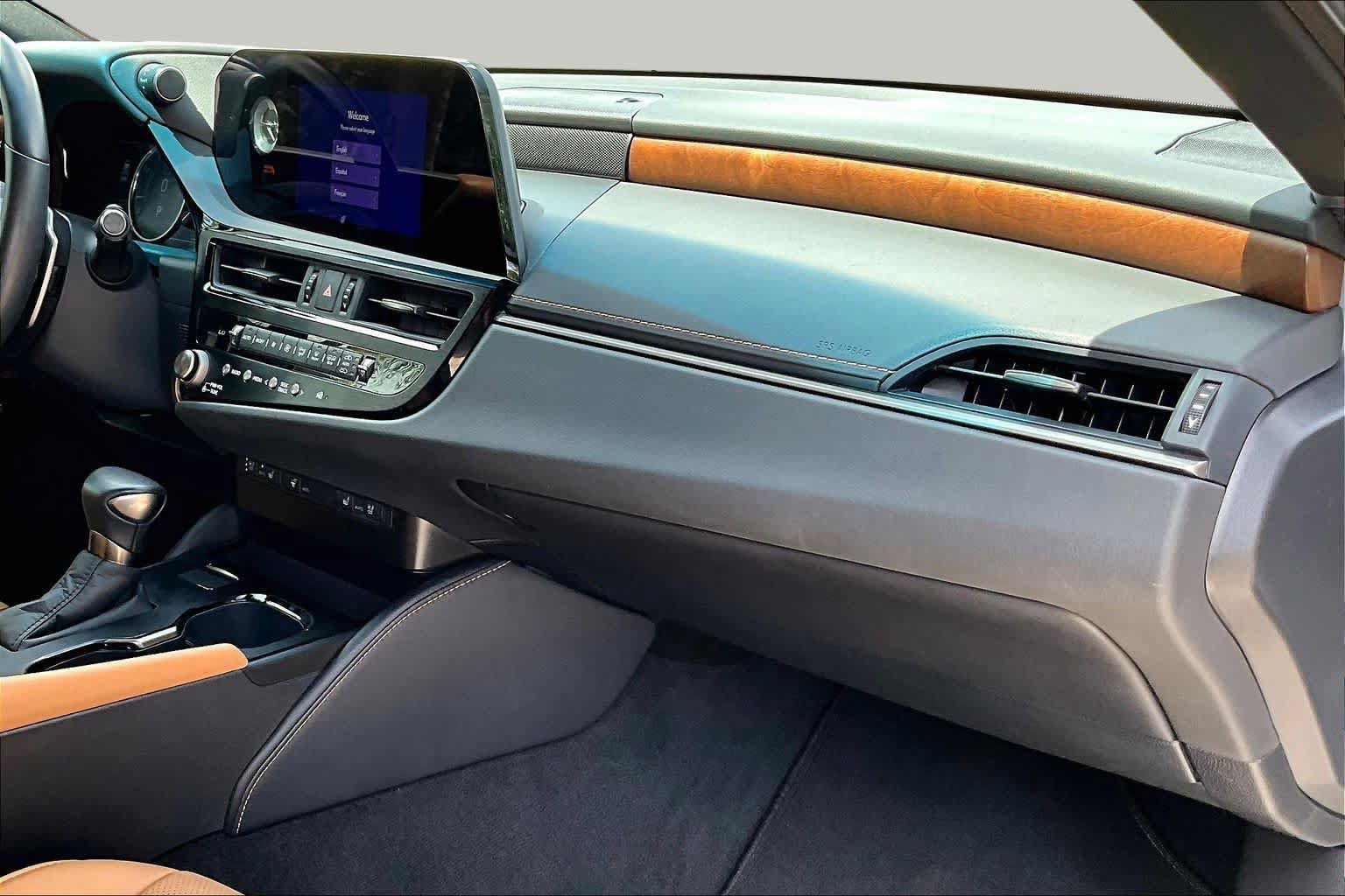 Used 2025 Lexus ES 350 w/ Premium Package FWD image 19