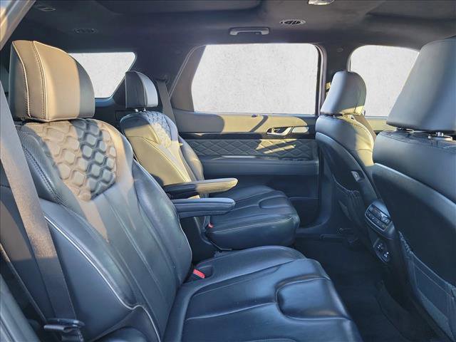 Used 2022 Hyundai Palisade Calligraphy image 16