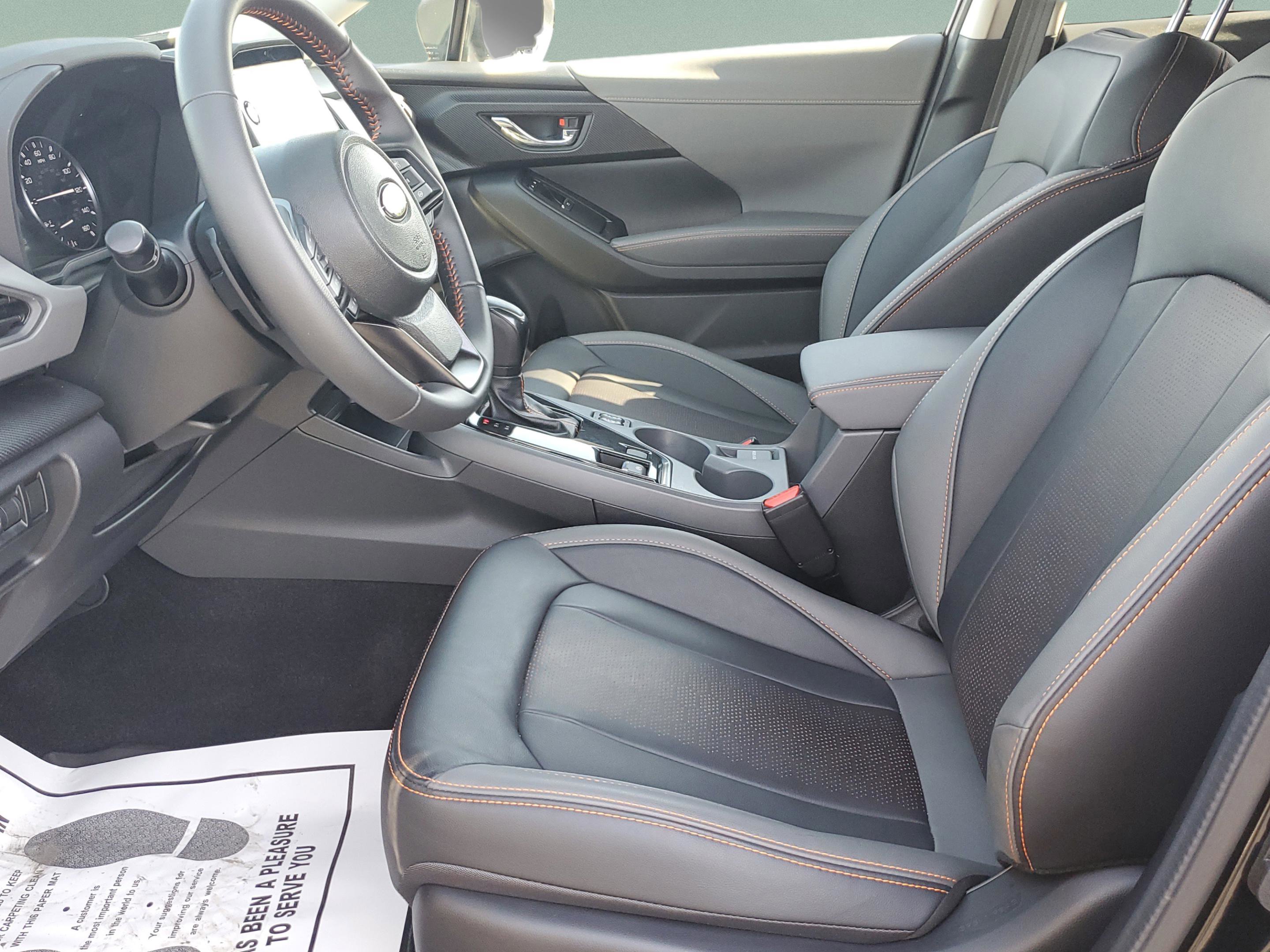 Used 2025 Subaru Crosstrek 2.5i Limited AWD/4WD image 14