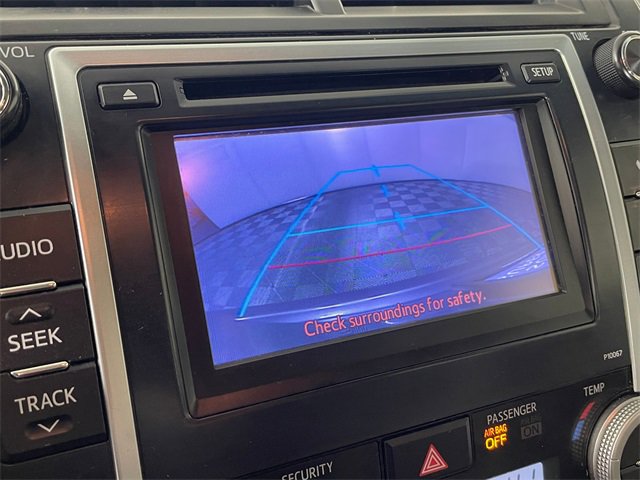 Used 2012 Toyota Camry L image 8