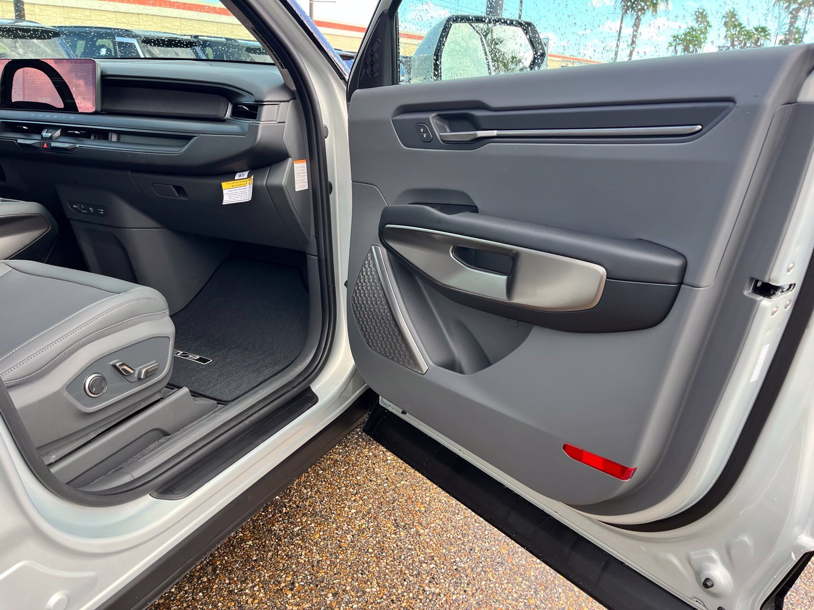 New 2026 Kia EV9 Light RWD image 21
