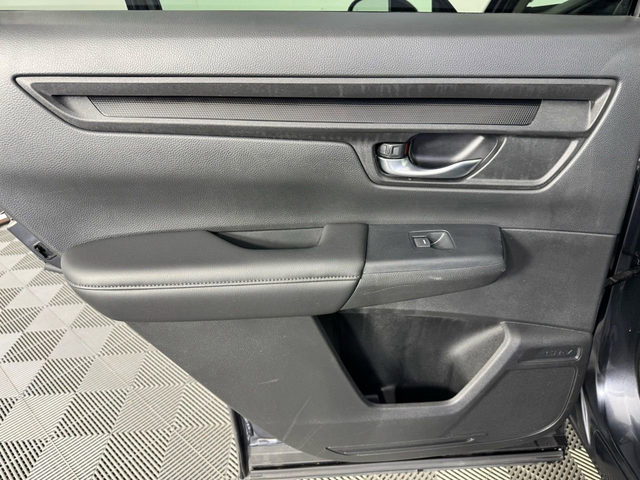 Used 2025 Honda CR-V EX image 22