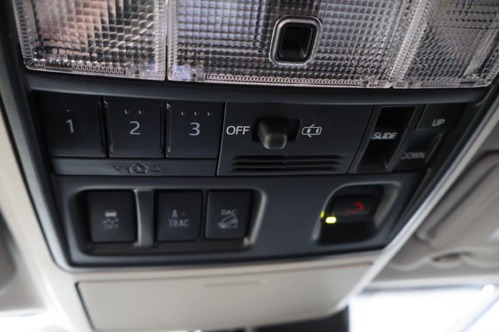 Certified 2022 Toyota 4Runner Limited AWD/4WD image 35