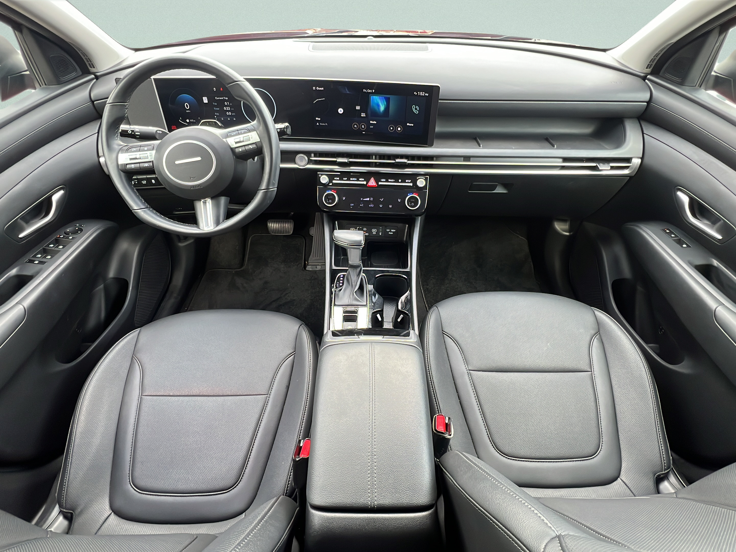 Used 2025 Hyundai Tucson SEL FWD image 14