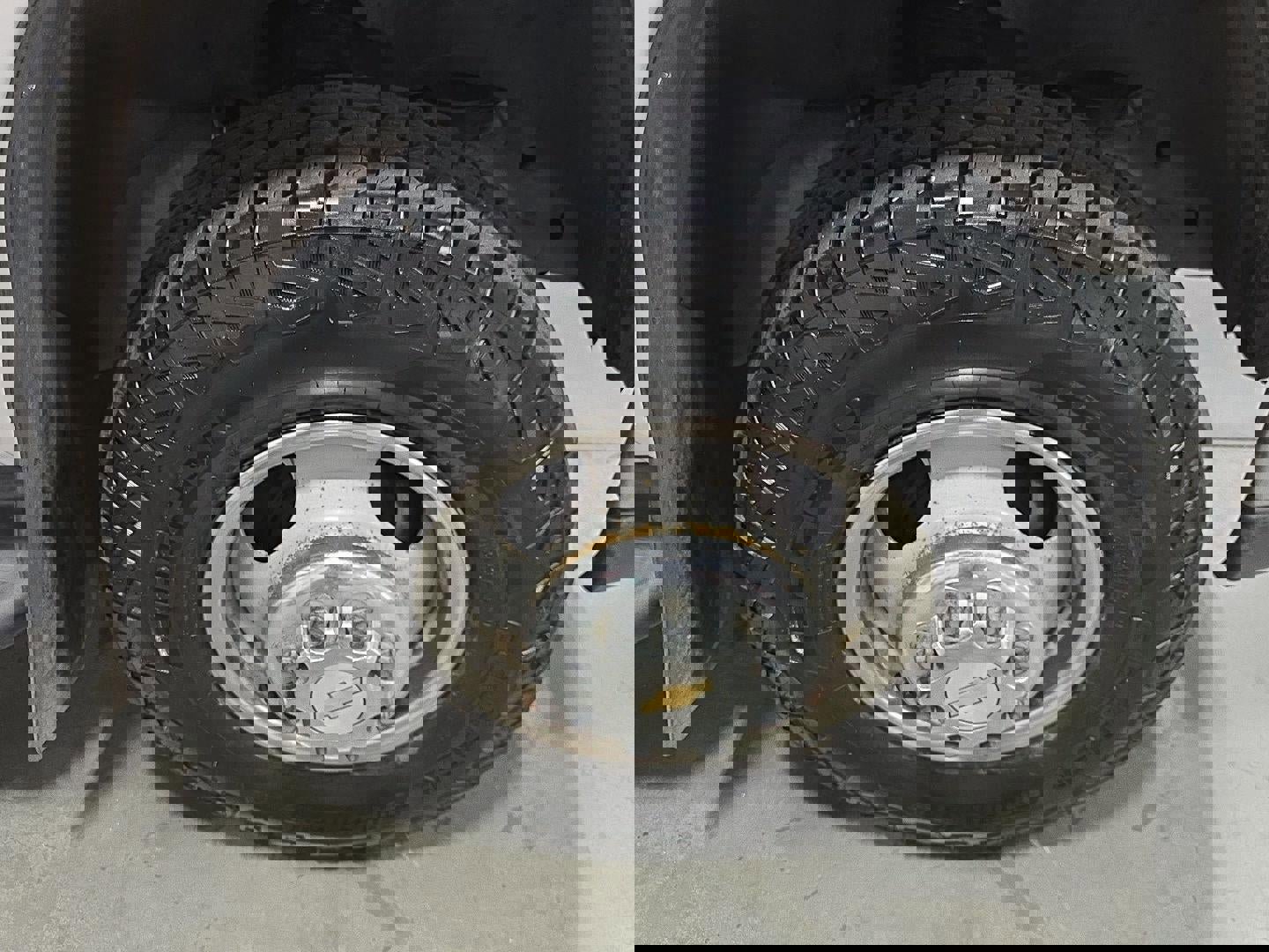 Used 2003 Chevrolet Silverado 3500 LS w/ Skid Plate Package image 19