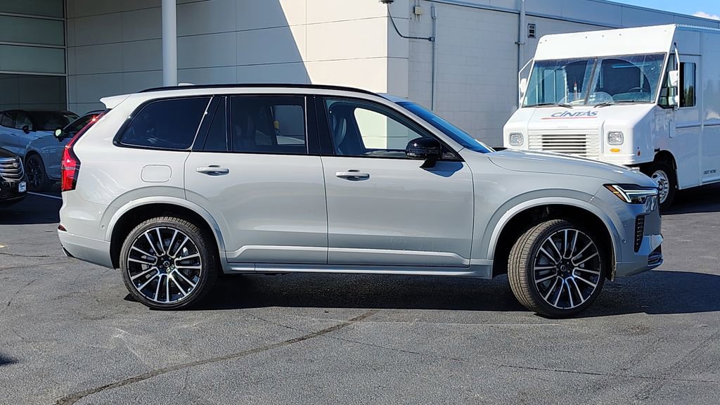 New 2026 Volvo XC90 B6 Ultra AWD/4WD image 2