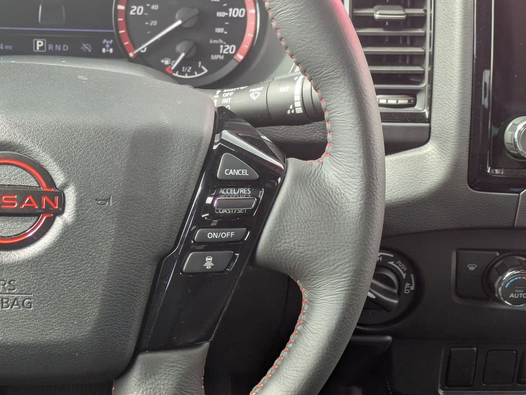 Used 2024 Nissan Frontier PRO-4X w/ Technology Package image 14