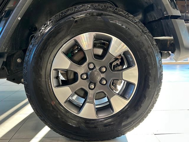 Used 2021 Jeep Wrangler Unlimited Sahara AWD/4WD image 42
