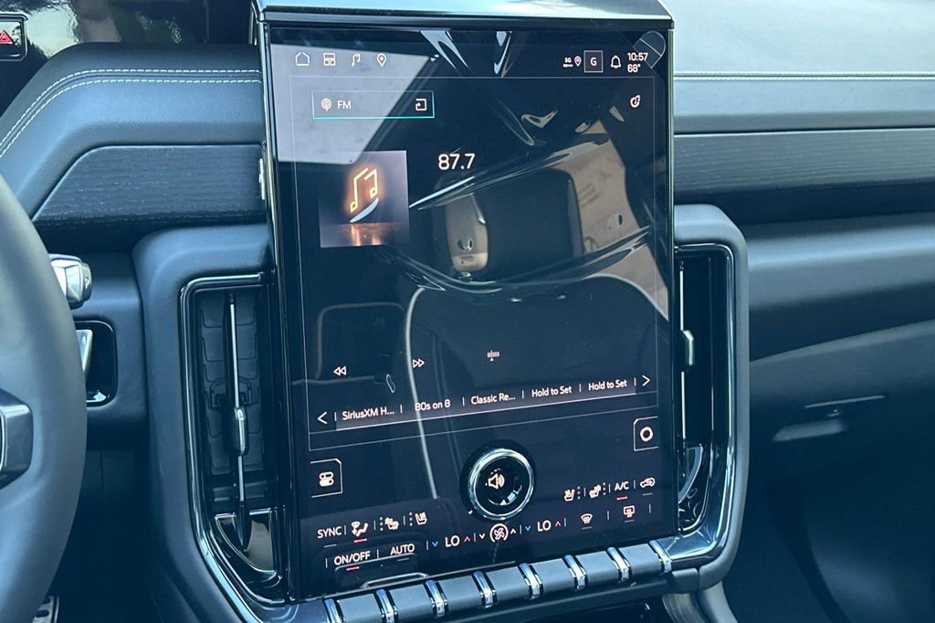 New 2026 GMC Yukon XL AT4 Ultimate AWD/4WD image 20