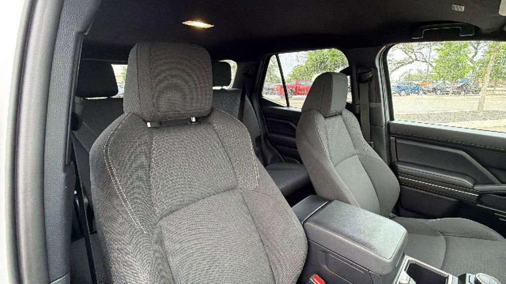 Used 2025 Toyota 4Runner SR5 image 40