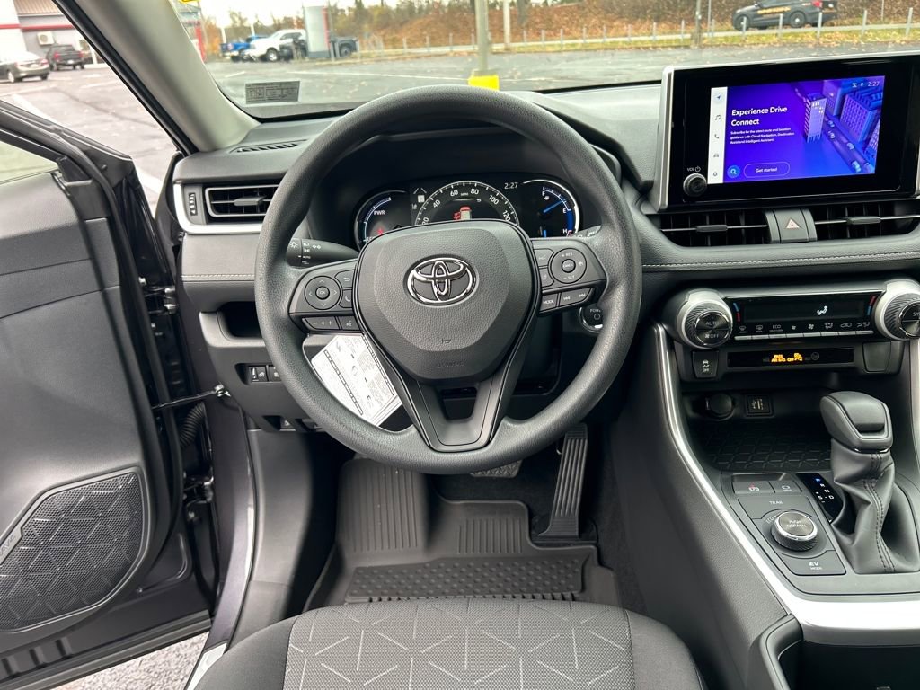 New 2025 Toyota RAV4 XLE image 21