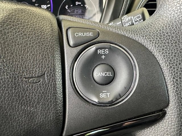 Used 2017 Honda HR-V LX image 21