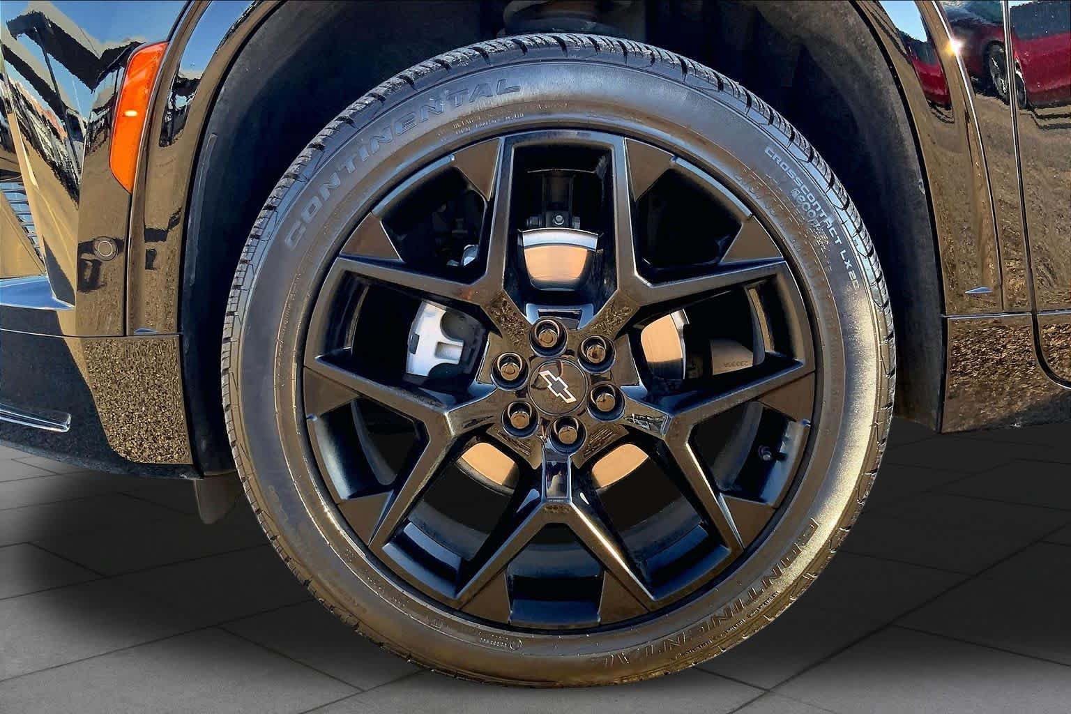 Used 2024 Chevrolet Traverse RS AWD/4WD image 10