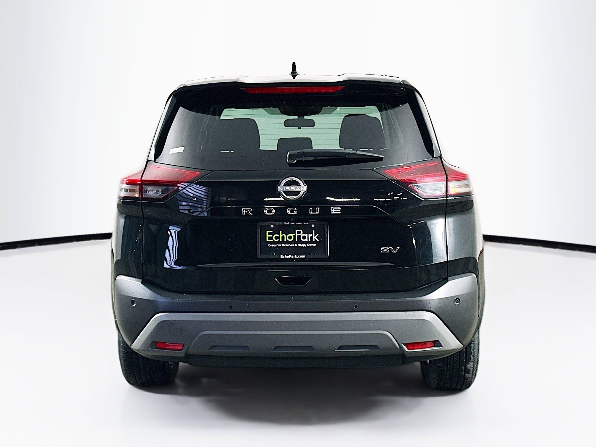 Used 2023 Nissan Rogue SV image 7